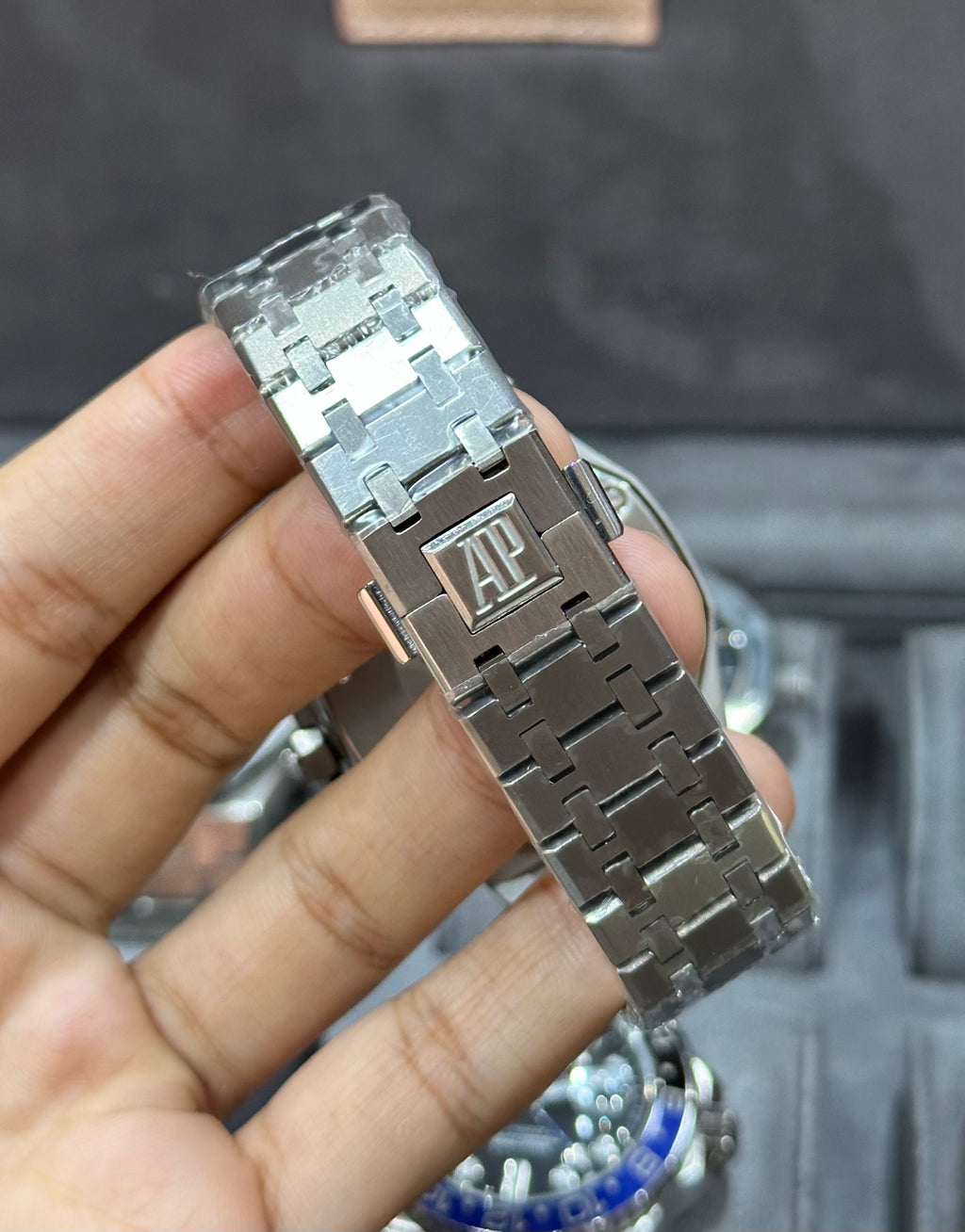AP