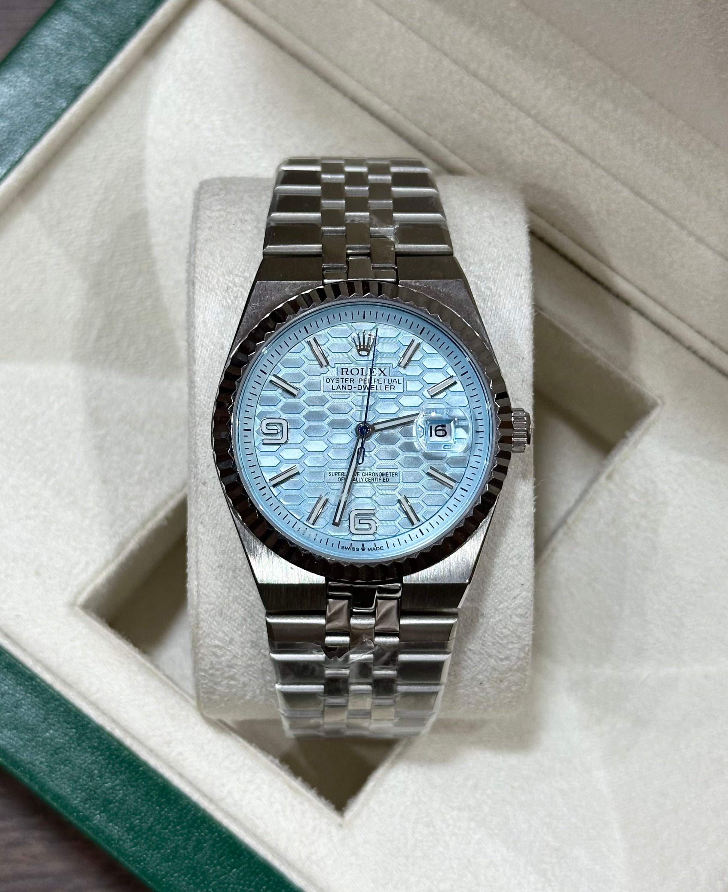 Land-Dweller 40mm