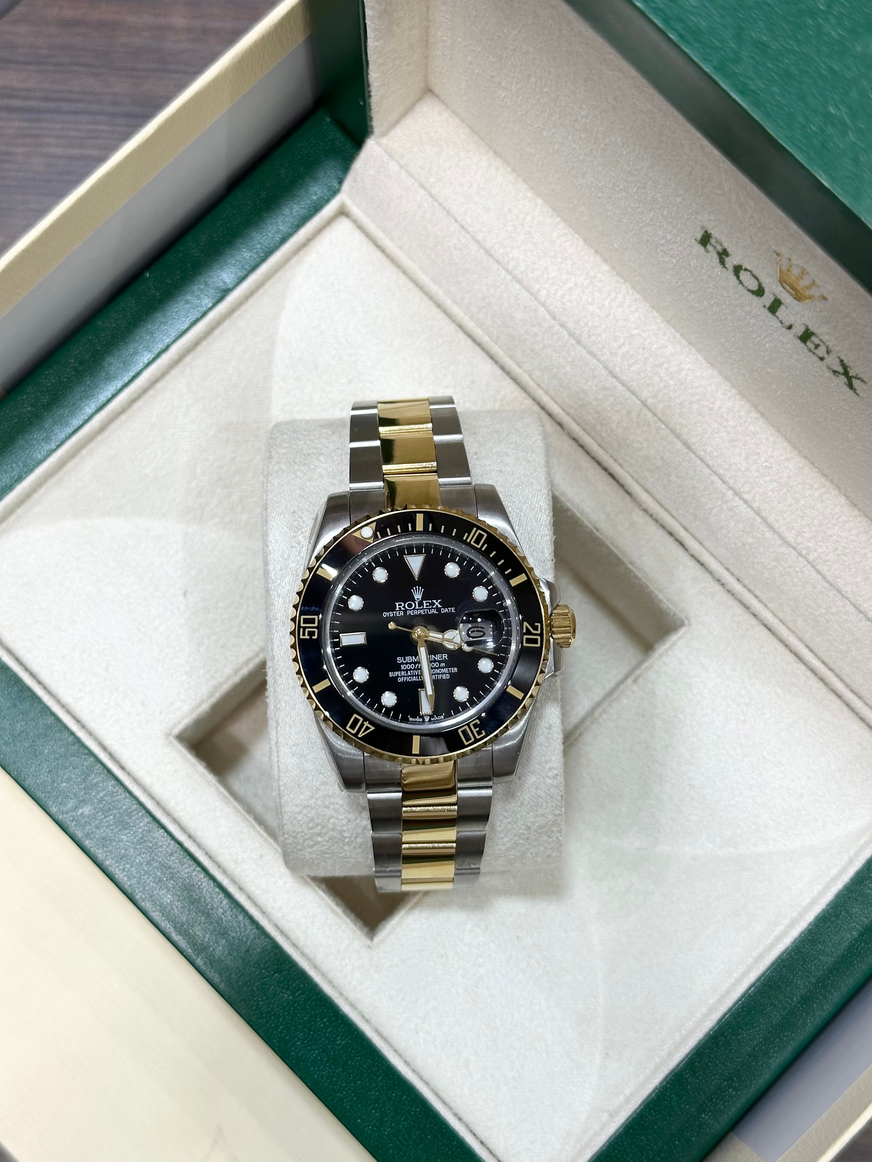 Rolex Submariner Date